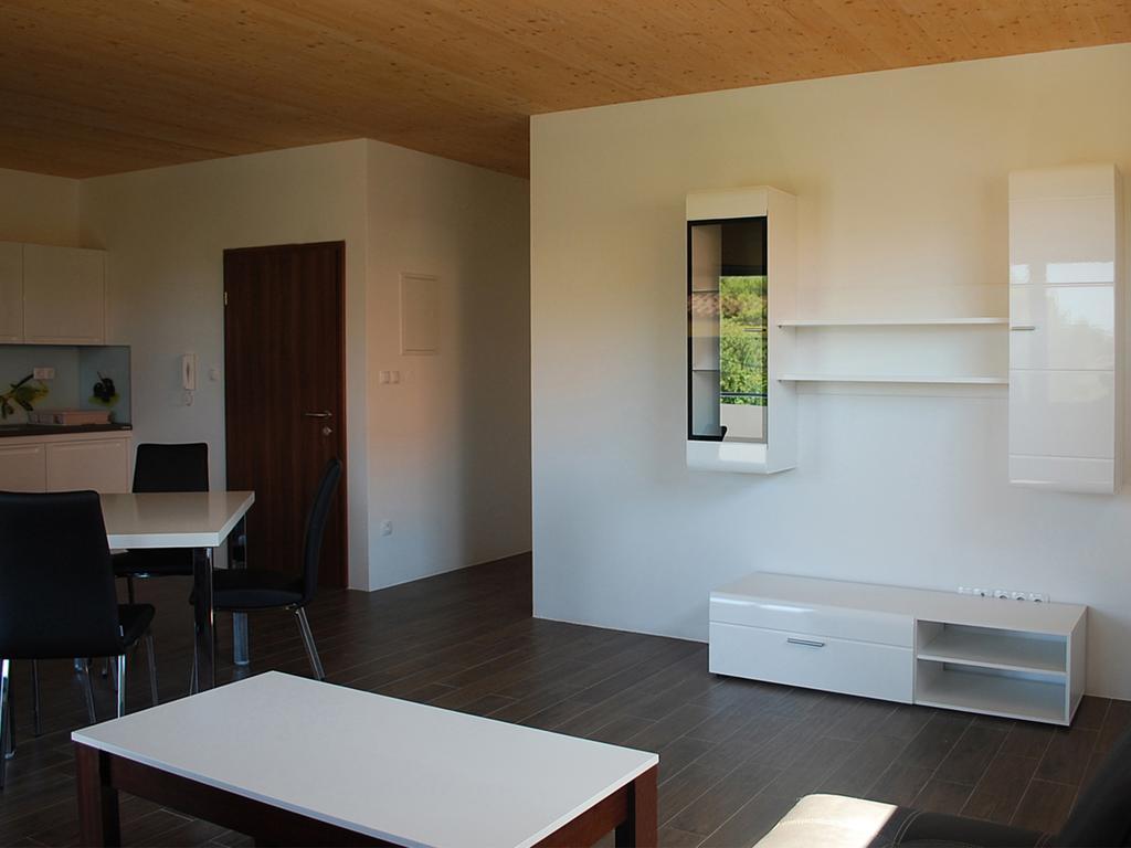 Apartments Dujic Tribalj Zimmer foto